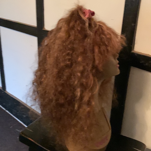100% human hair wig. - Picture 4 of 6
